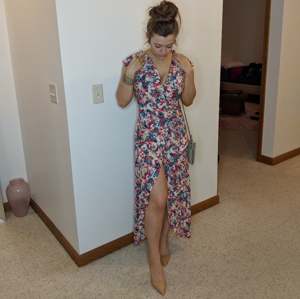 Floral tie waist maxi dress